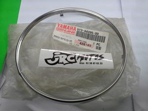 Entourage phare YAMAHA 5Y38439500