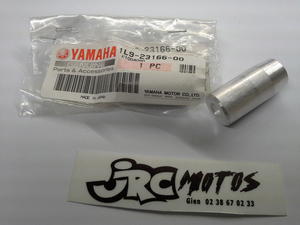 Entretoise YAMAHA DTMX  1L92316600
